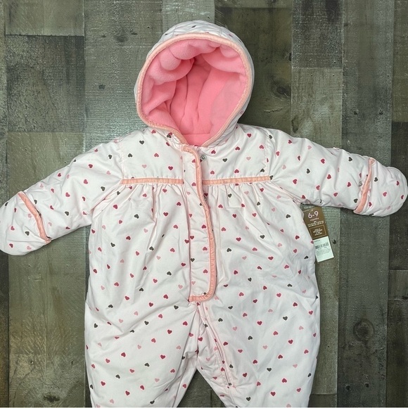 NWT Carters Snowsuit Baby Girl size 6-9 months - Picture 2 of 8